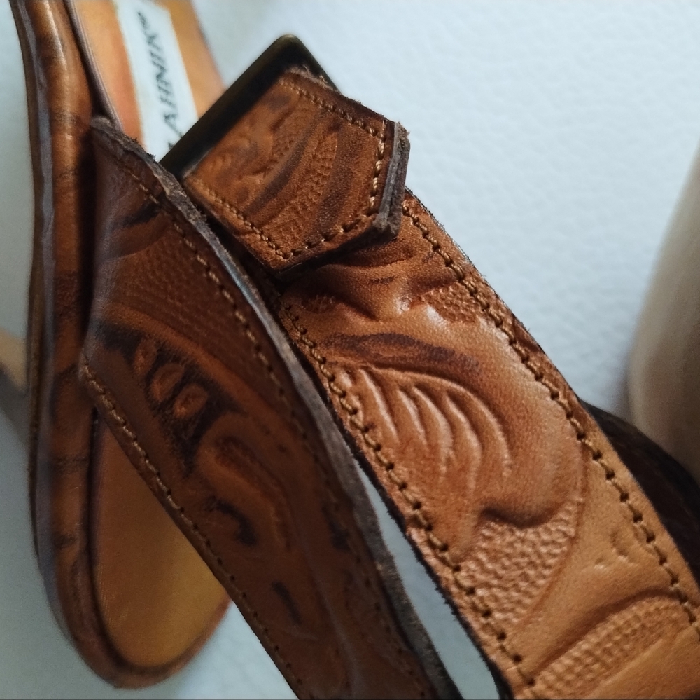 MANOLO BLAHNIK LEATHER WRAP AROUND ANKLE SANDALS - Picture 10 of 12